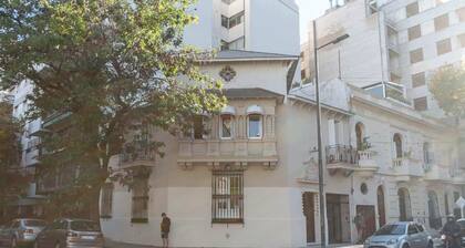 MOT + Mansion Paz B - 10 pax Deluxe House Belgrano