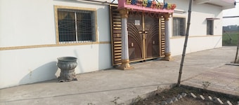 Hotel Ashirwad Palace