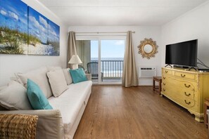 TV, DVD player - Oceanfront Condo with Great Ocean and Beach Views (Ocean City)
