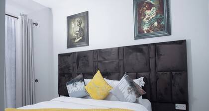 Luxury 2 Bed Self Catering Apartment in Masvingo