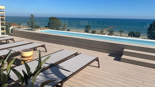 Rooftop terrace - HOTEL ALBADES (Benicassim)