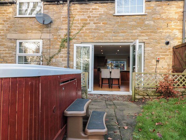 Cottage | Interior - The Coach House (Scarborough)