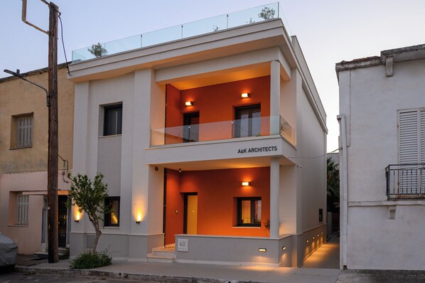 Exterior - Villa Vesta Retiré - Kalamata Mediterranean Suites & Villas (Kalamata)