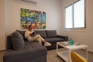 Älytelevisio, kirjoja