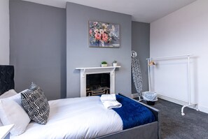 House | Desk, free WiFi, bed sheets - 129 Nottingham Road (Nottingham)