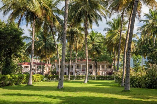 Avana Resort