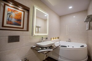 Bathroom - Avana Resort (Mettupalayam)