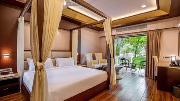 1 bedroom, individually furnished, desk, soundproofing