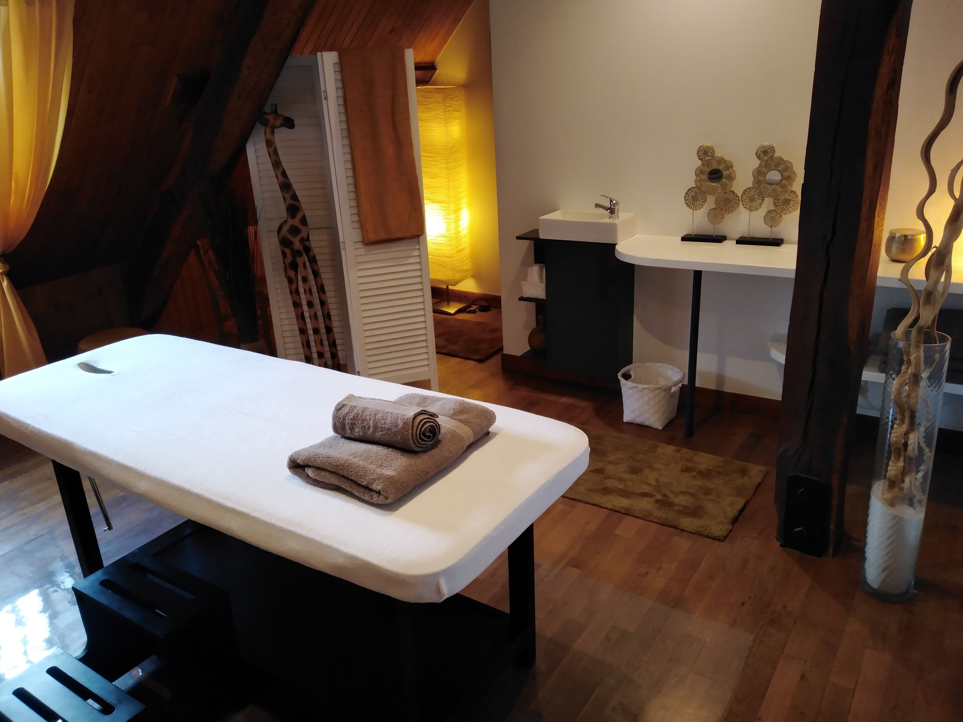 Massages des tissus profonds, massages