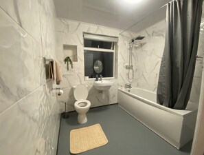 Towels, soap, shampoo, toilet paper