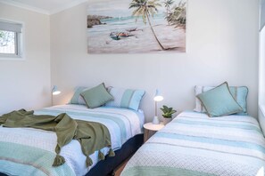 4 室のベッドルーム、WiFi