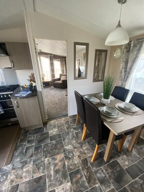Cabin | Dining - Impeccable 2-bed Lodge in Ashington (Ashington)
