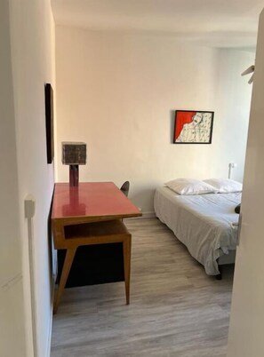 3 bedrooms, WiFi