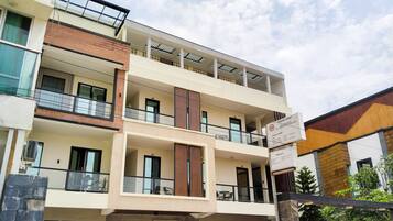 Bagian depan properti