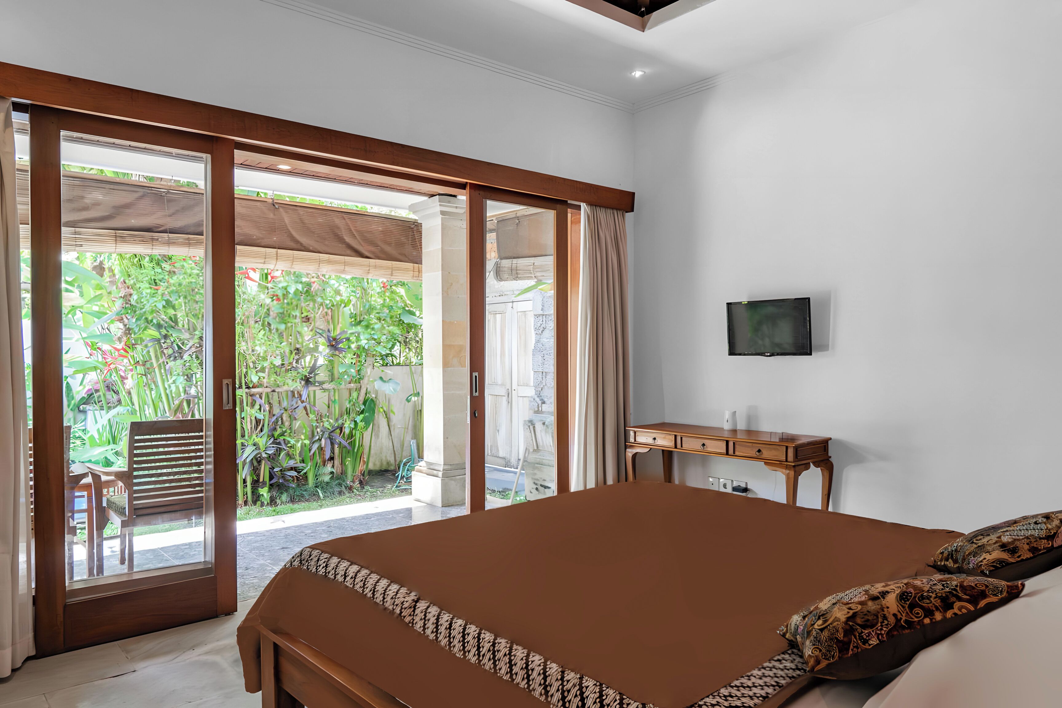 Standard Suite | 1 bedroom, desk, laptop workspace, WiFi (free)