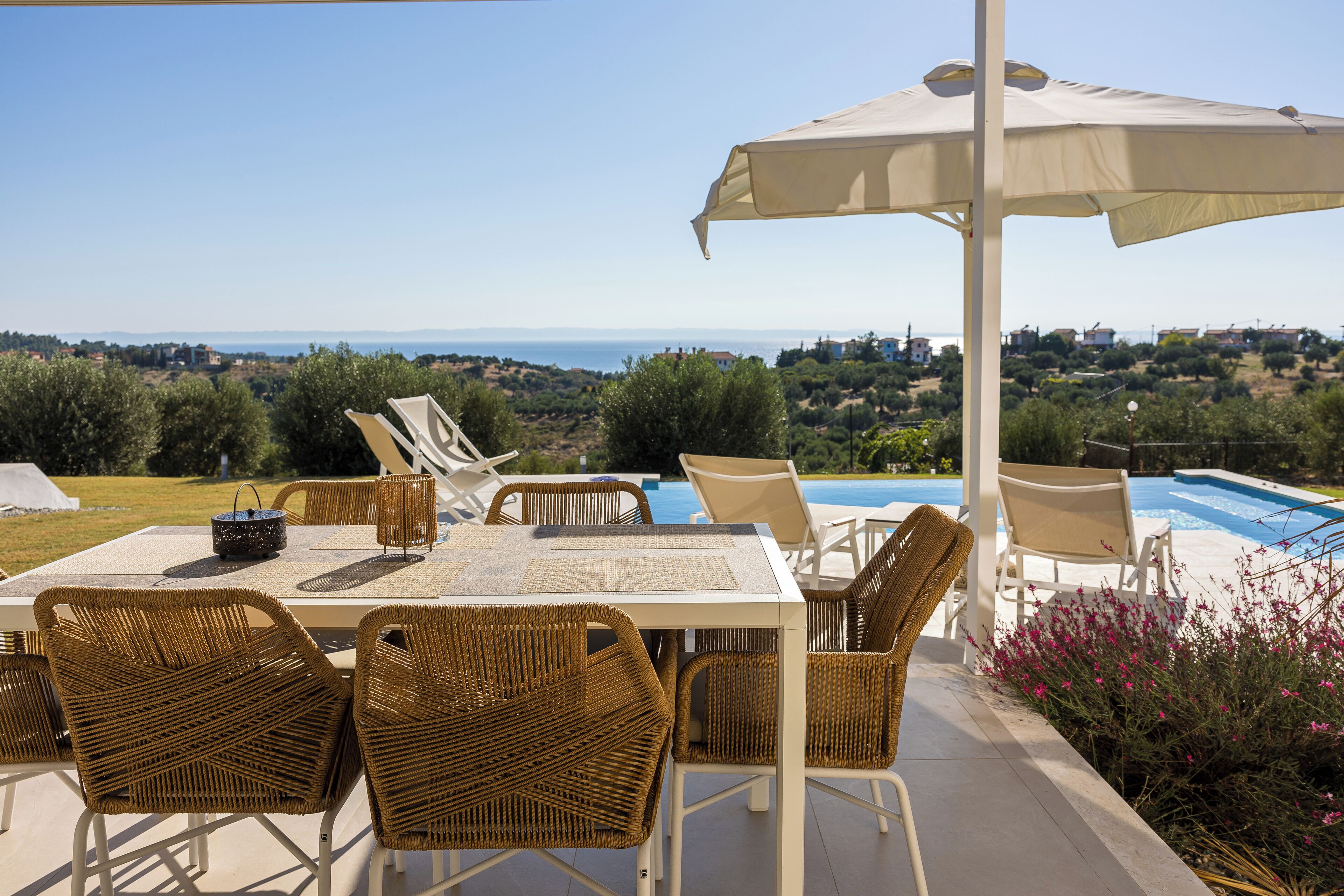 Vila superluxo, vista para o mar | Terraço/pátio