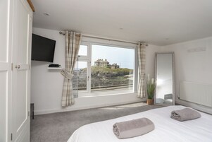 6 habitaciones, decoración personalizada y muebles diferentes 