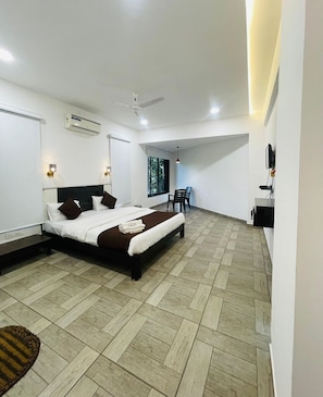 Free WiFi - Raj Resort (Palghar)