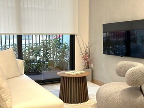 Grand Apartment | Living area - AIONION RESIDENCES by K&K (Athens)