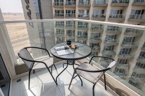 Apartment | Property grounds - The Tranquil Spot in Damac Hills 2 (Dubai)