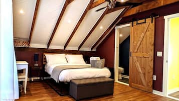 2 bedrooms, iron/ironing board, travel crib, free WiFi