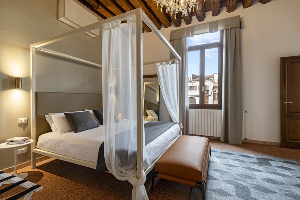 1 bedroom, free WiFi, bed sheets - Vivaldi Suites - The Suite R&R (Venecia)