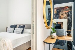 2 bedrooms, free WiFi, bed sheets - Tavernola35 - Luxury Apartment (Castellammare di Stabia)