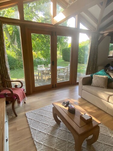 2 bed lodge Matfield Village in Tunbridge Wells