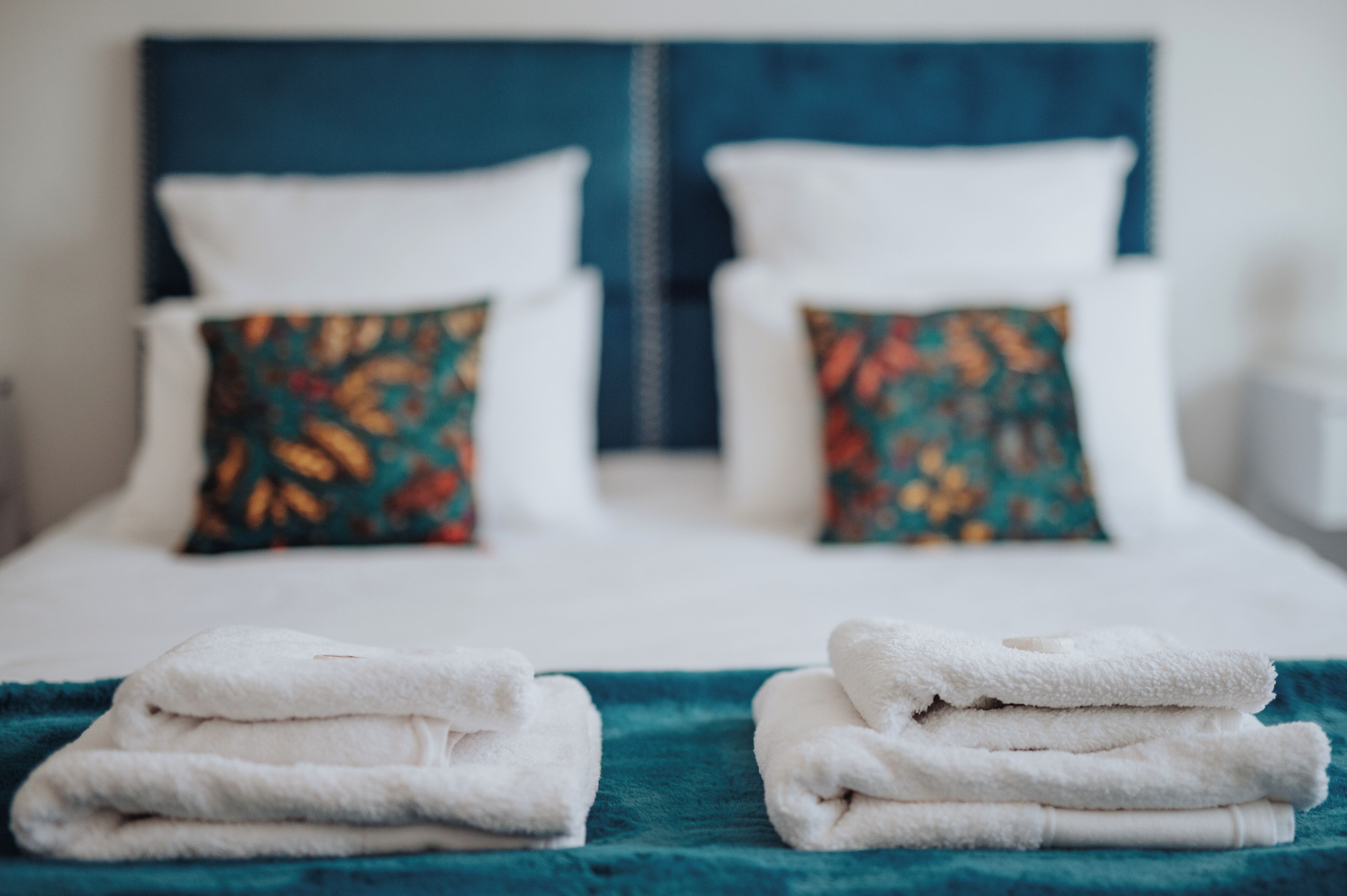 1 Schlafzimmer, Schreibtisch, Bügeleisen/Bügelbrett, Reisekinderbett