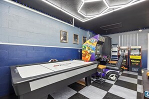 빌라, 침실 6개 | 게임룸