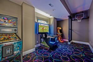 Spielezimmer