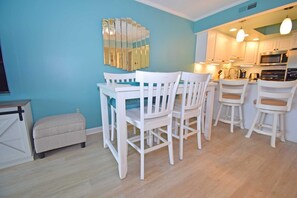 Condo, 3 Bedrooms | Dining