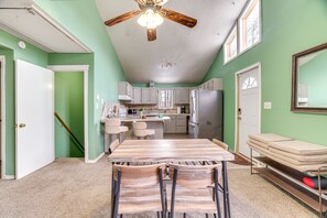 Casa (4 Bedrooms) | Restaurantes