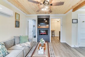 Apartment (0 Bedroom) | Bahagian dalam