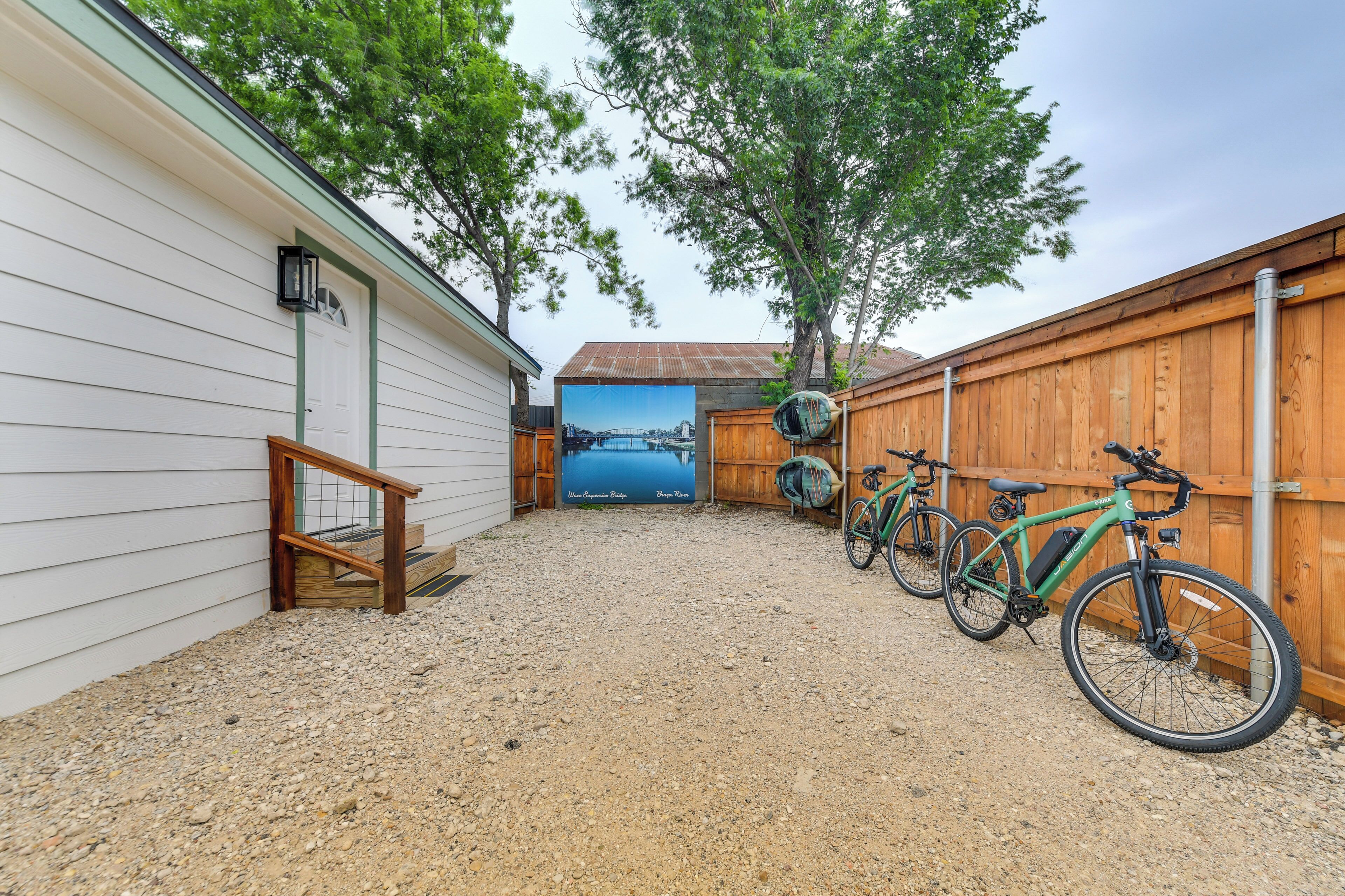 Apartment (0 Bedroom) | Interior