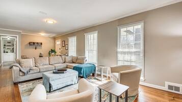 Nhà (3 Bedrooms) | Nội thất