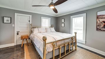 Cottage (2 Bedrooms) | Interior