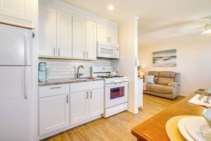 Apartment (2 Bedrooms) | Interior - Lavallette Apartment w/ Patio - Walk to the Beach! (Lavallette)