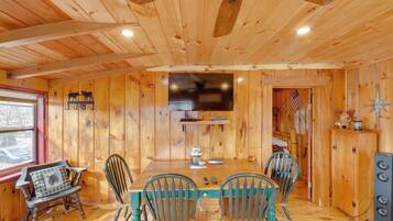 House (1 Bedroom) | Interior