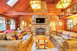 Nhà (6 Bedrooms) | Mặt tiền nơi lưu trú