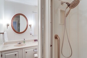 Interior - Pet-friendly Higden Getaway < 1 Mi to Marina! (Higden)