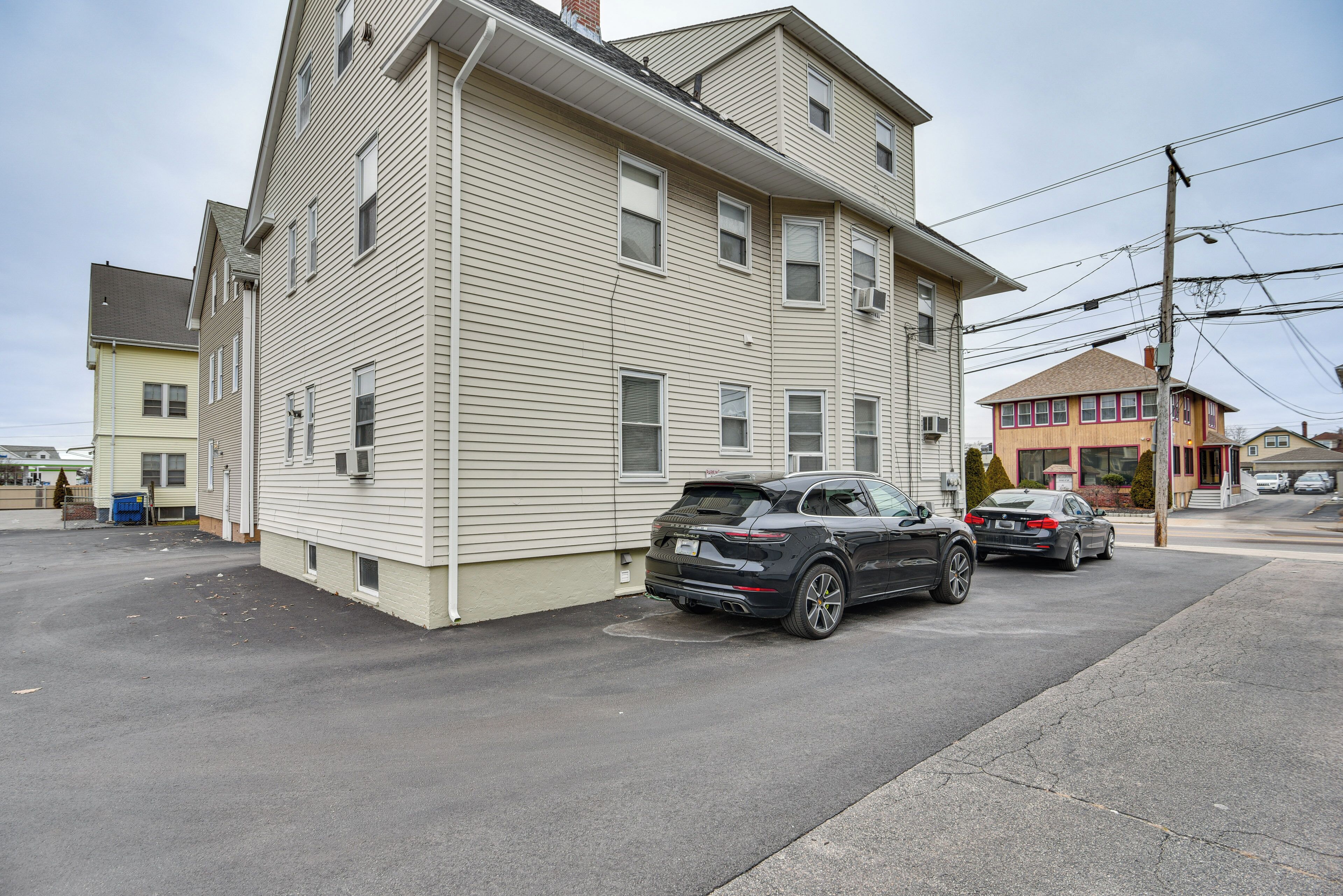 Apartment (2 Bedrooms) | Bahagian dalam