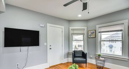 Modernized Historic Apt, Walk to Downtown Cranston