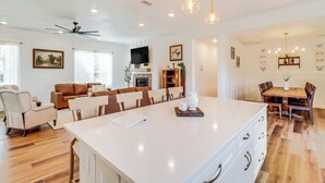Hus (4 Bedrooms) | Innvendig