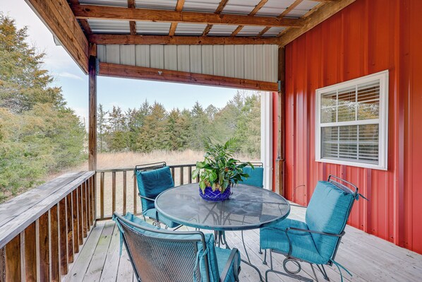 Cottage (1 Bedroom) | Front of property - Pet-friendly Dover Cottage w/ Deck + Mtn Views! (Dover)