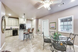 Cottage (1 Bedroom) | Interior - Pet-friendly Dover Cottage w/ Deck + Mtn Views! (Dover)