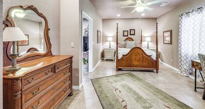 Pet-friendly Dover Cottage w/ Deck + Mtn Views!