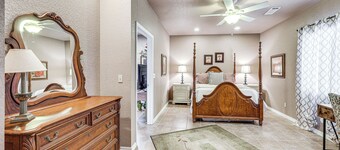 Pet-friendly Dover Cottage w/ Deck + Mtn Views!
