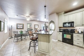 Cottage (1 Bedroom) | Interior