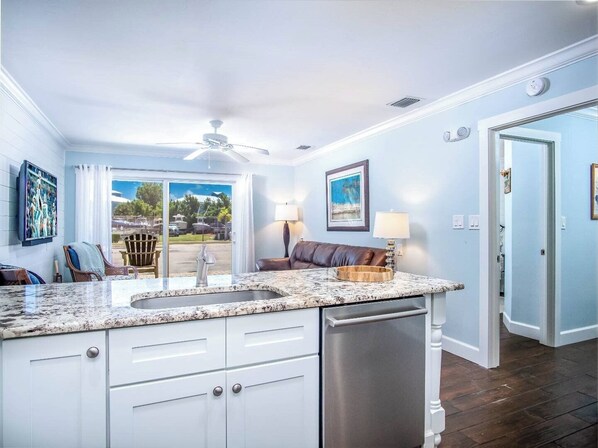 Unclassified image, 1 of 42, button